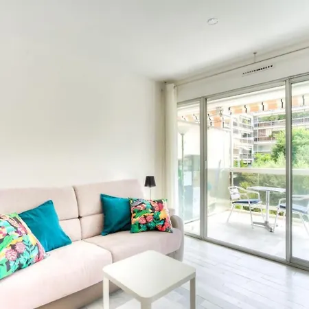 Διαμέρισμα Sidon Furnished Studio *