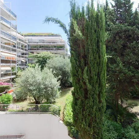 Διαμέρισμα Sidon Furnished Studio Αντίμπ